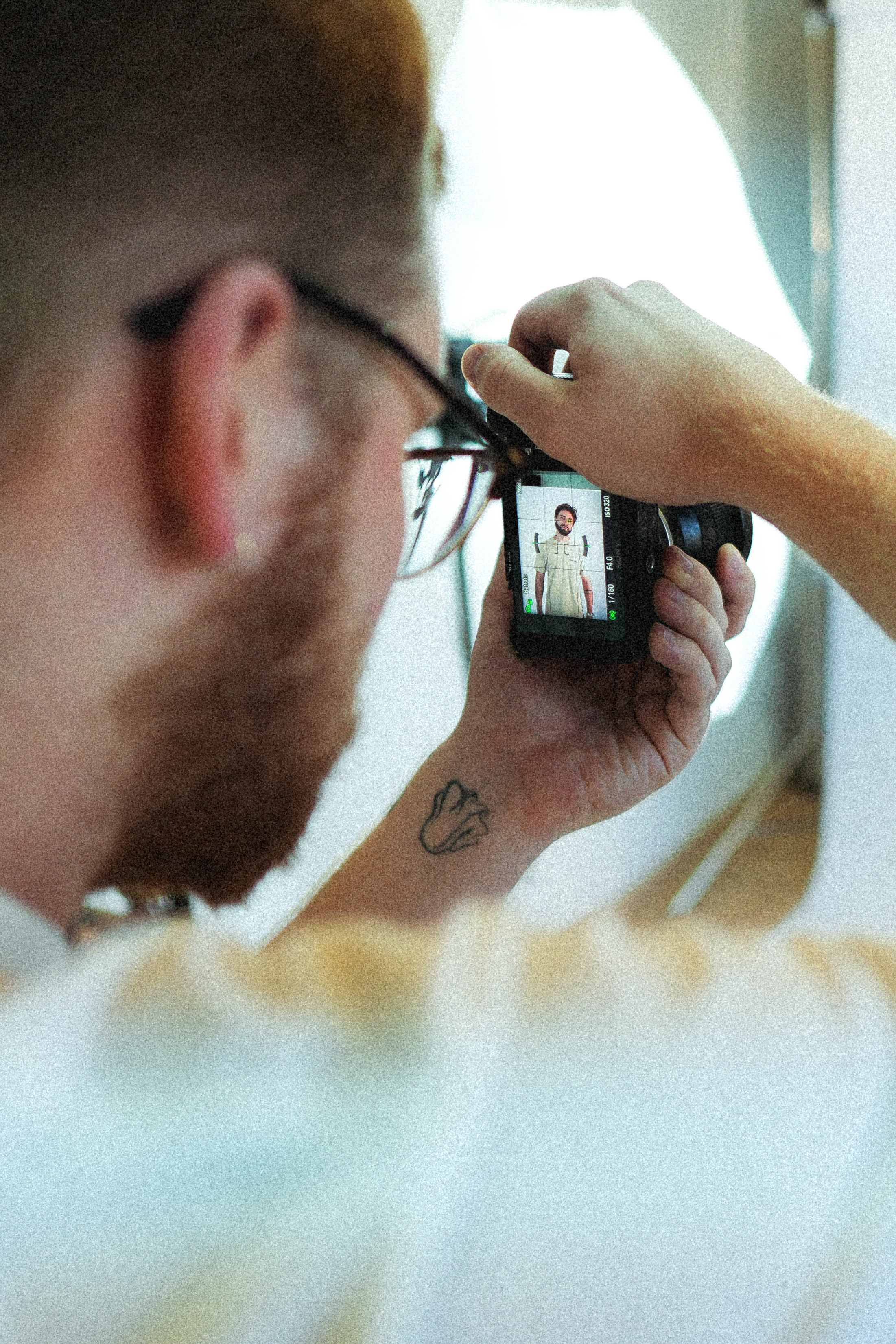 Estúdio fotográfico profissional em São Leopoldo com fundo infinito